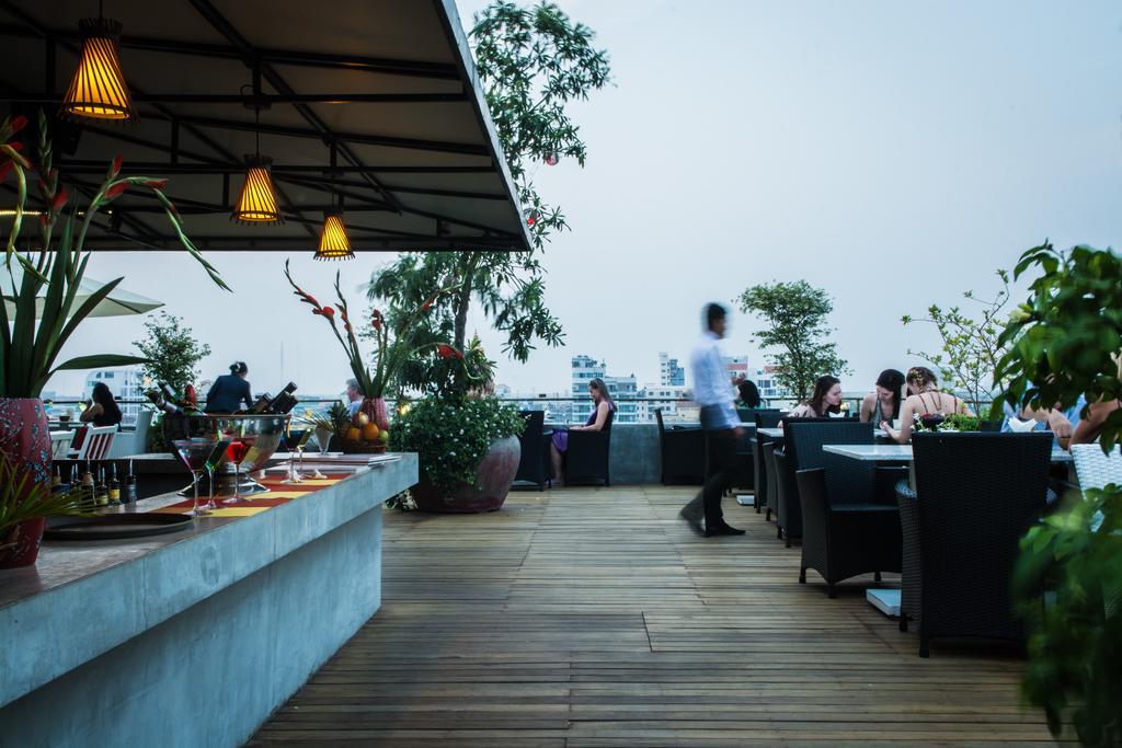 The Frangipani Royal Palace Hotel Phnom Pen Exterior foto